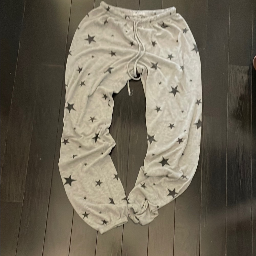 Gray Star Print Jogger Pants